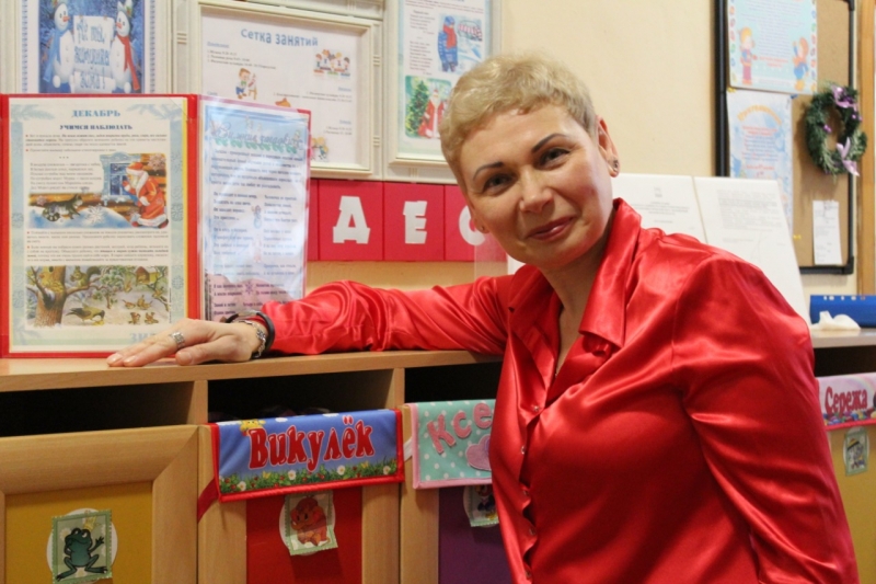 Виктория Олейникова оценила конкурс новогоднего оформления учреждений