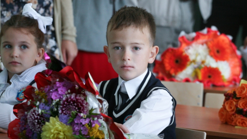 Мишонова призвала школьные классы региона присоединиться к акции «Дети вместо цветов»