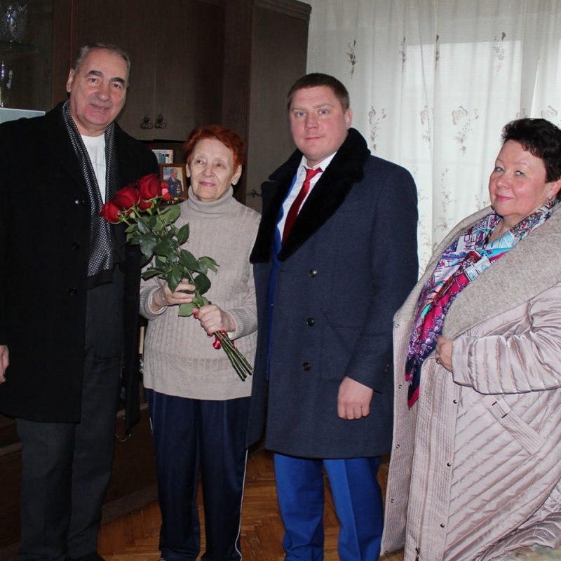Виктор Юткин поздравил с 89‑летием Инну Михайловну Шипову.