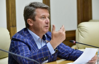 Олег Рожнов рассказал о дополнительных льготах на проезд  в общественном транспорте